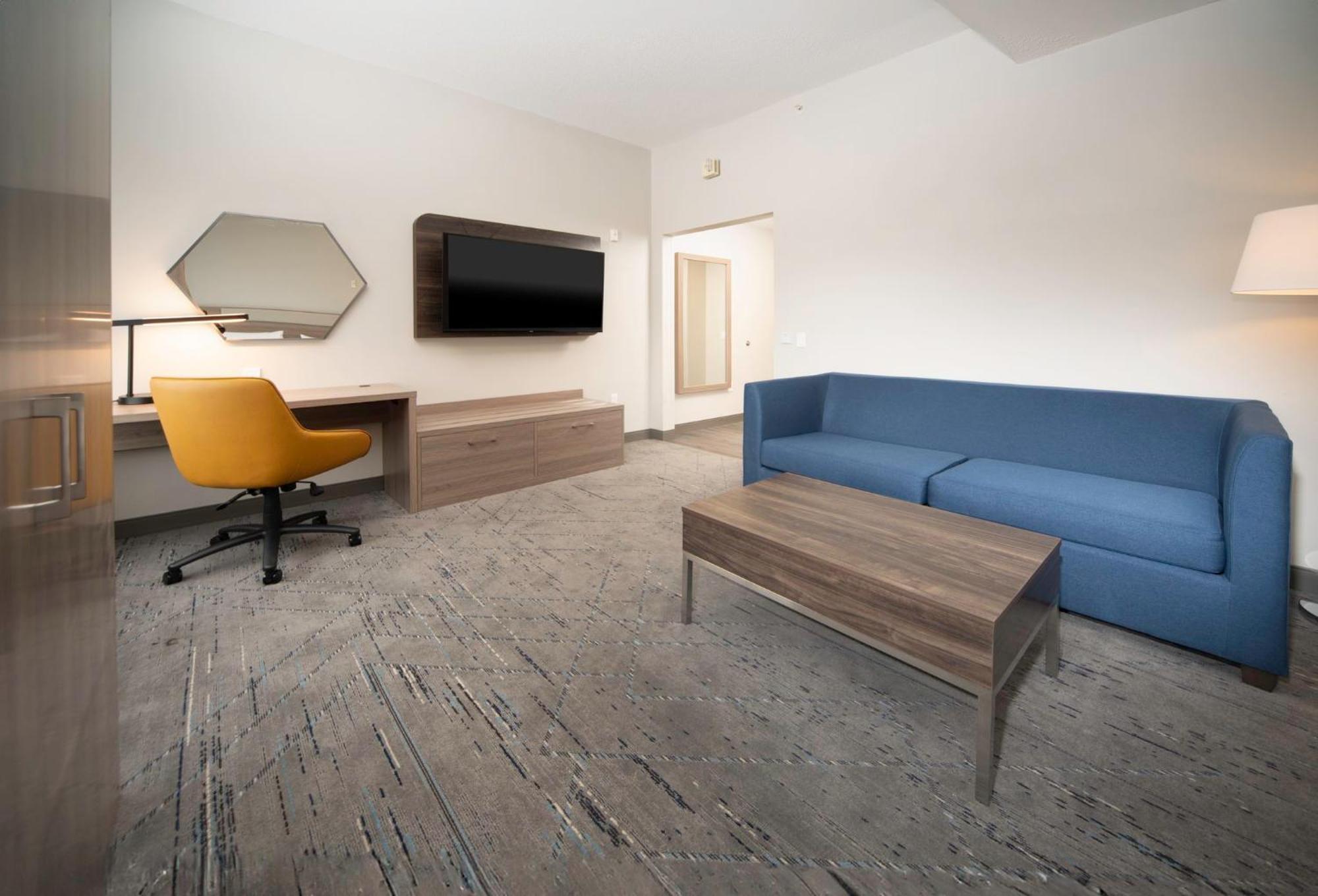 Holiday Inn Express & Suites Indianapolis - East By Ihg Bagian luar foto