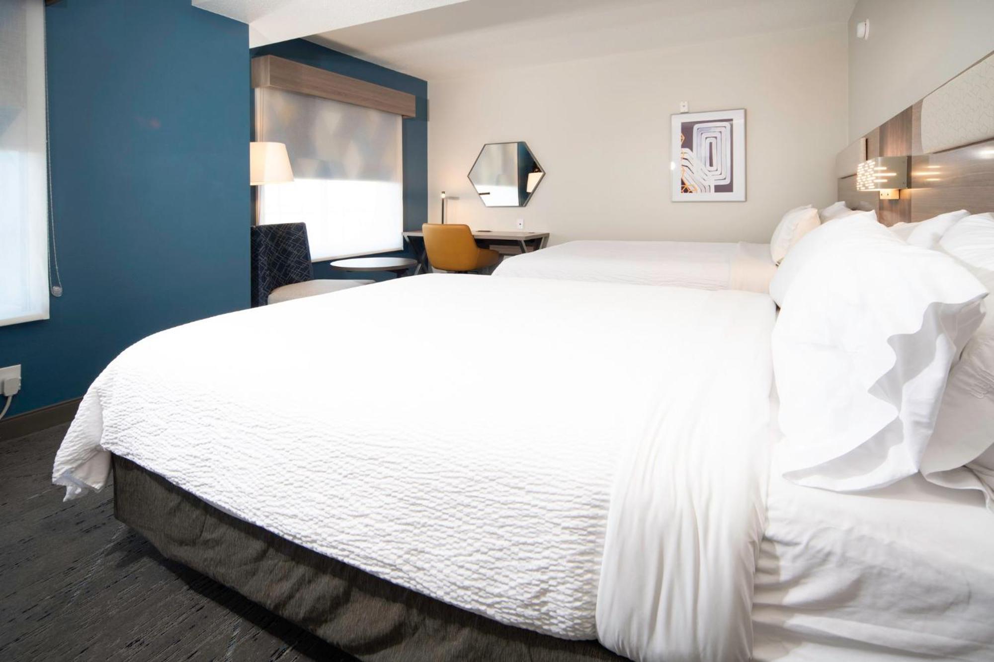Holiday Inn Express & Suites Indianapolis - East By Ihg Bagian luar foto